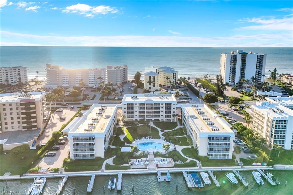 3450 Gulf Shore BLVD N 306