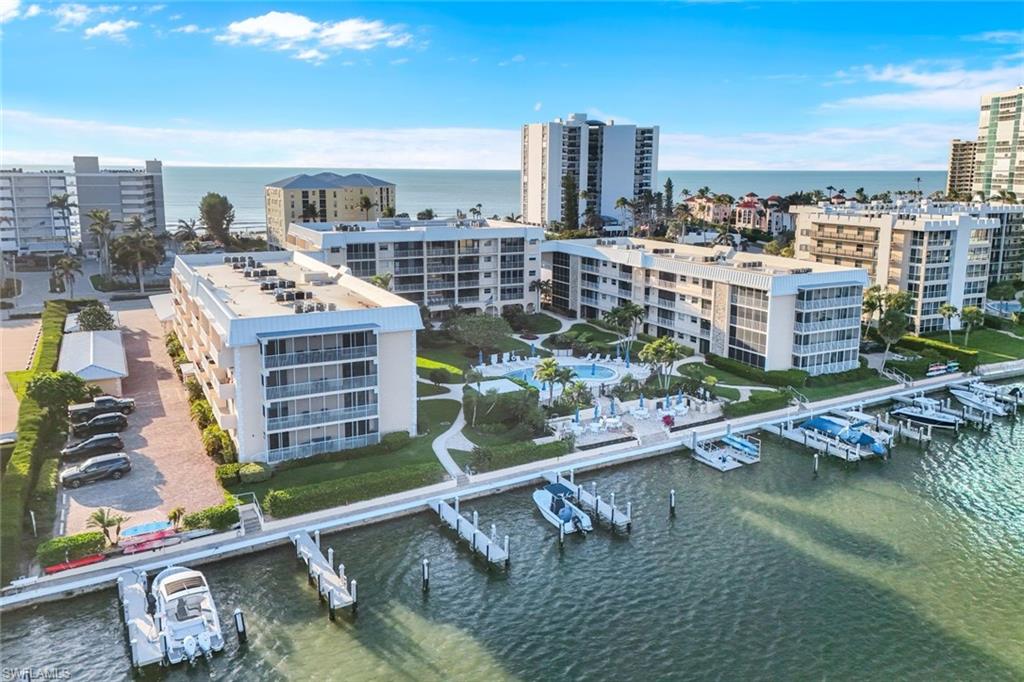 3450 Gulf Shore BLVD N 306