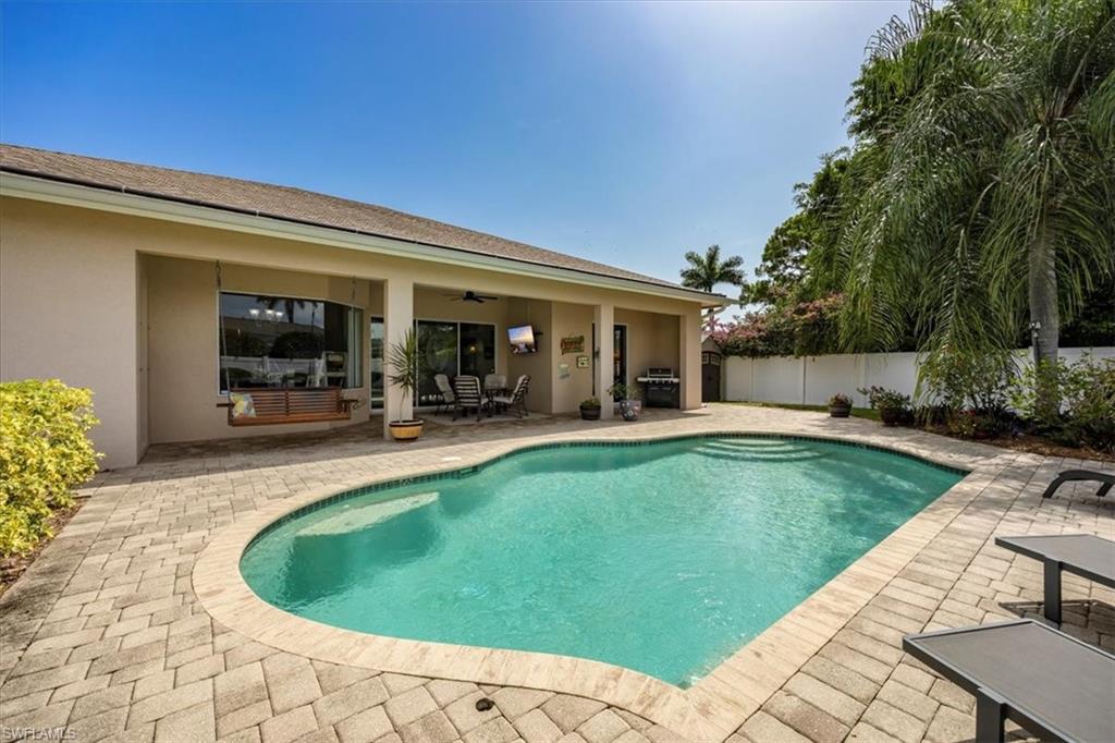 151 Fairway CIR