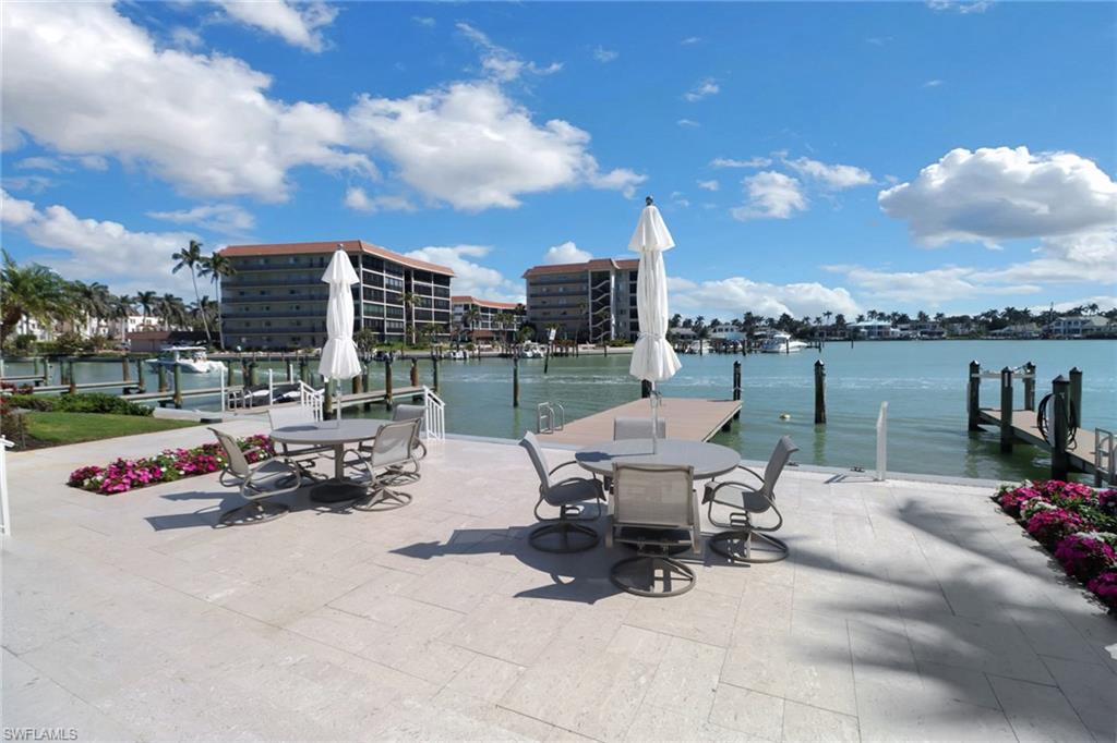 2850 Gulf Shore BLVD N # 203
