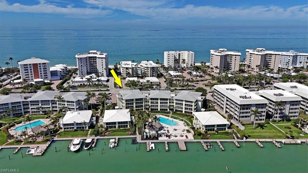 2850 Gulf Shore BLVD N # 203