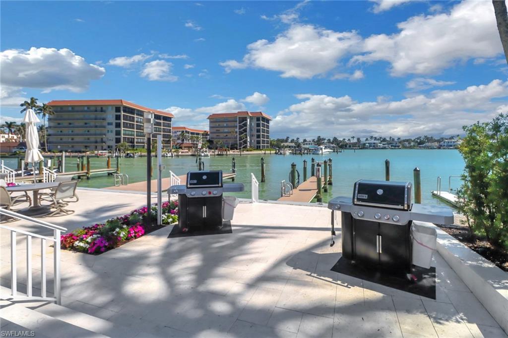 2850 Gulf Shore BLVD N # 203