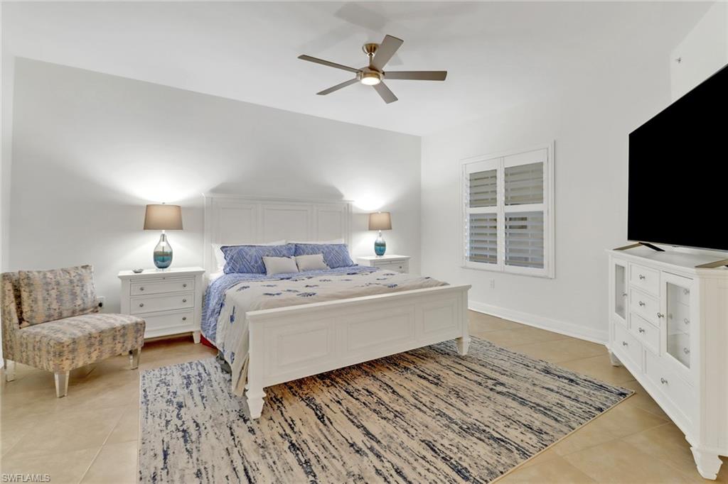 450 Bayfront PL # 4206, NAPLES Unit: 4206