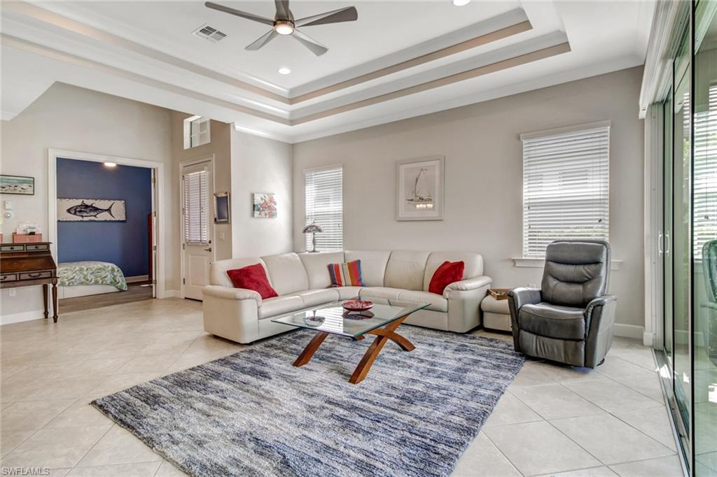 7194 Dominica DR