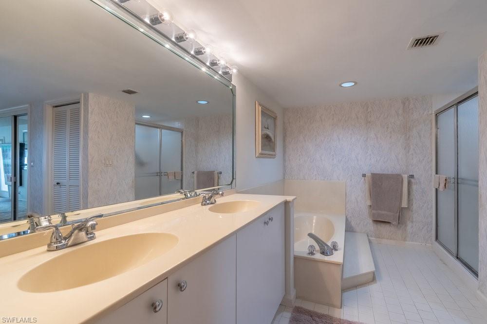 4451 GULF SHORE BLVD N # 1005
