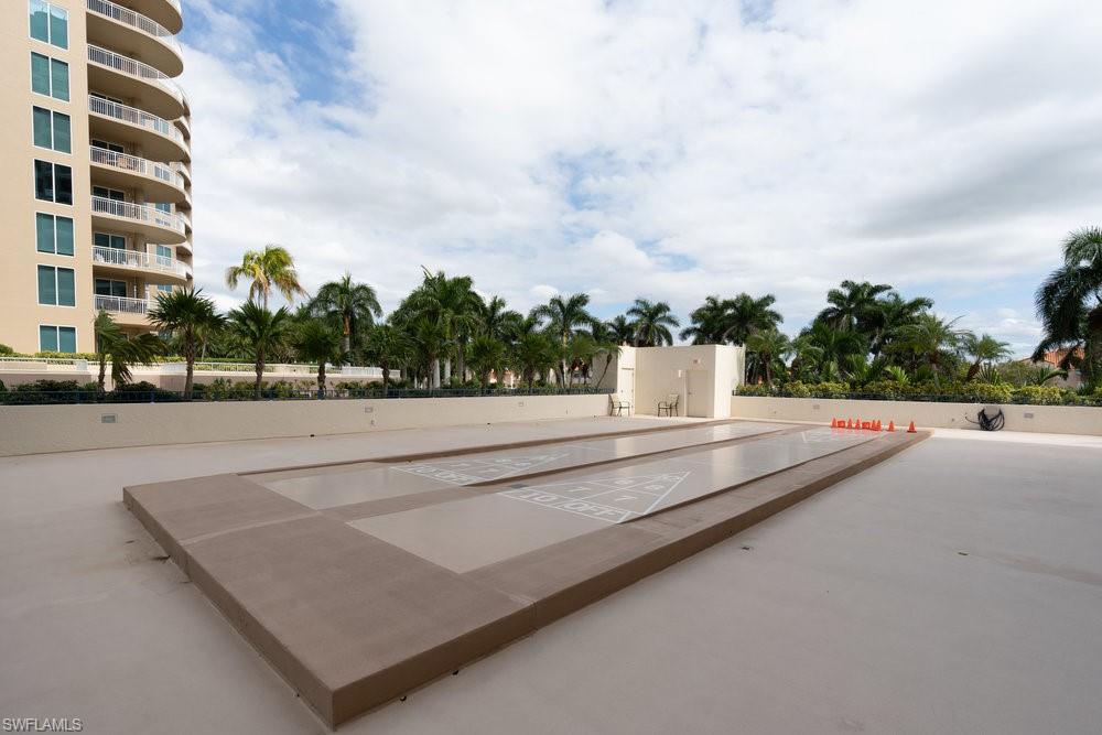 4451 GULF SHORE BLVD N # 1005