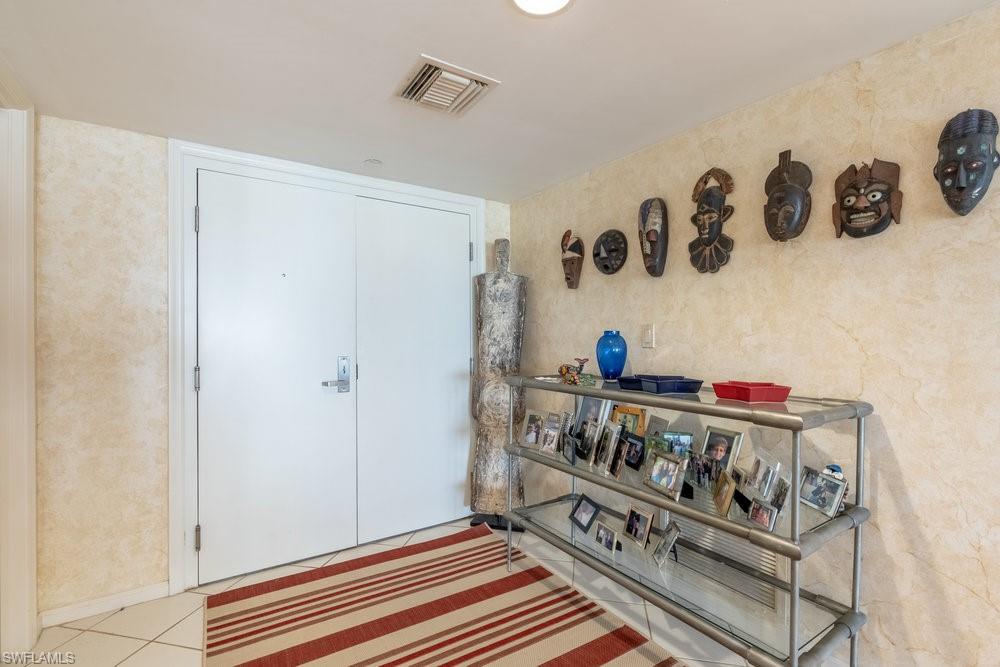 4451 GULF SHORE BLVD N # 1005