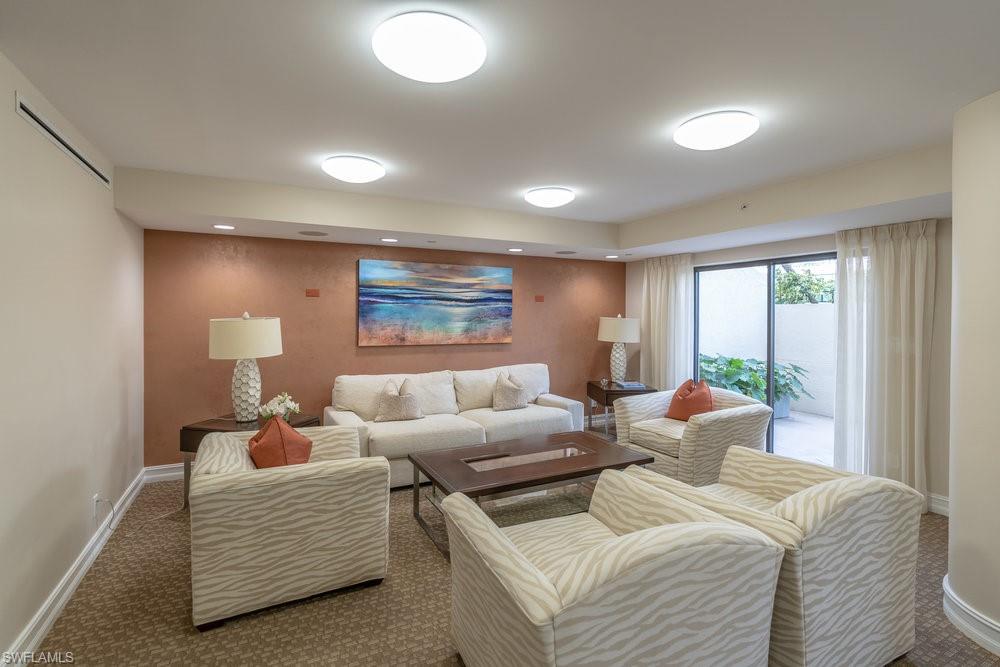 4451 GULF SHORE BLVD N # 1005