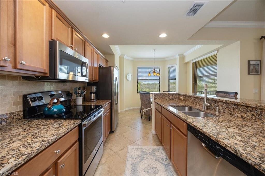 9731 Acqua CT # 537