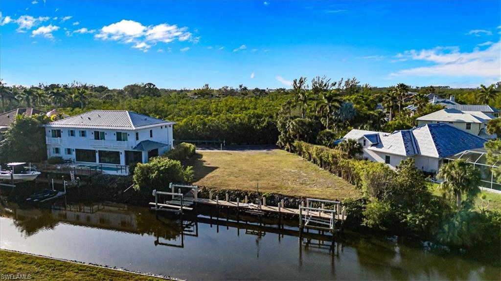 1895 Gordon River LN