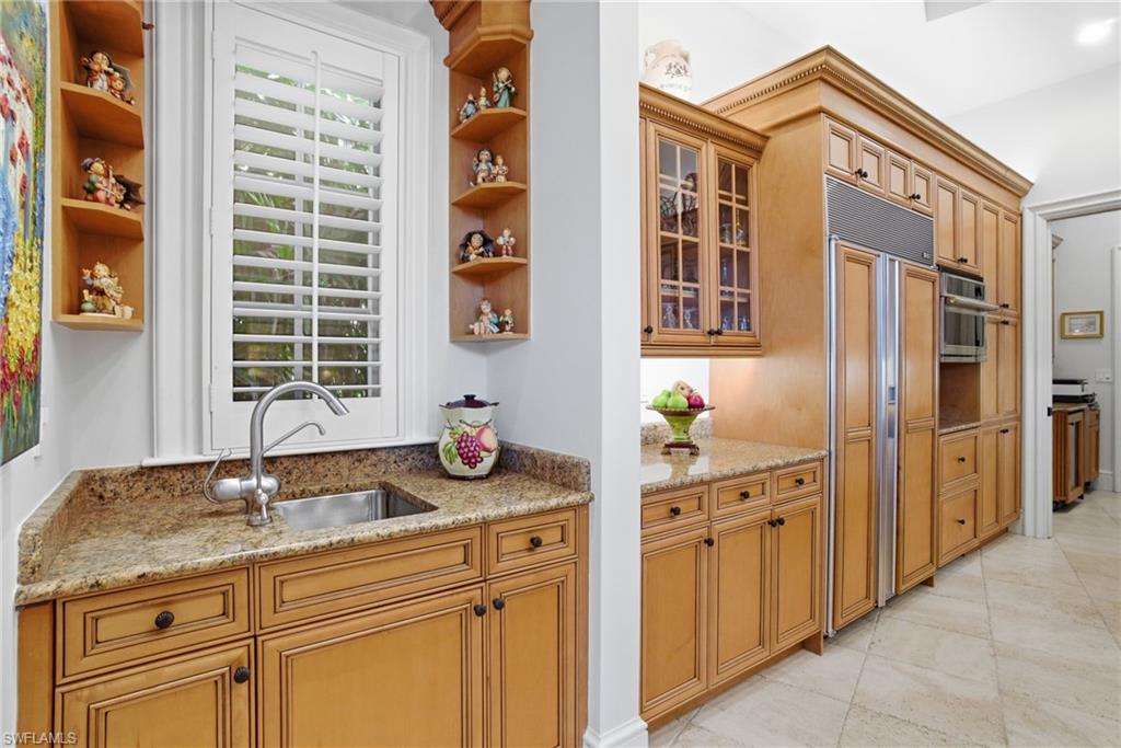 1327 Noble Heron WAY