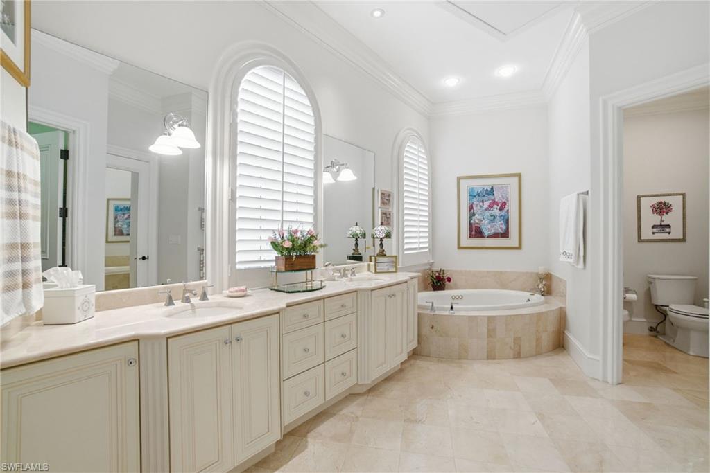 1327 Noble Heron WAY