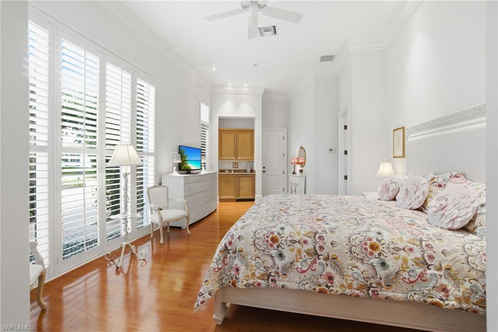 1327 Noble Heron WAY