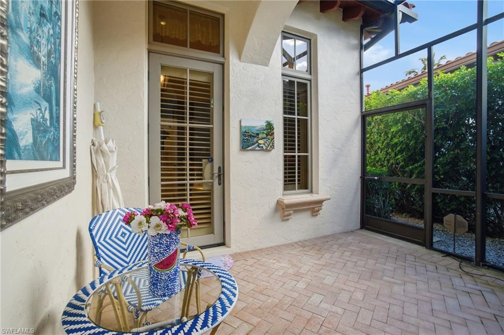 1327 Noble Heron WAY