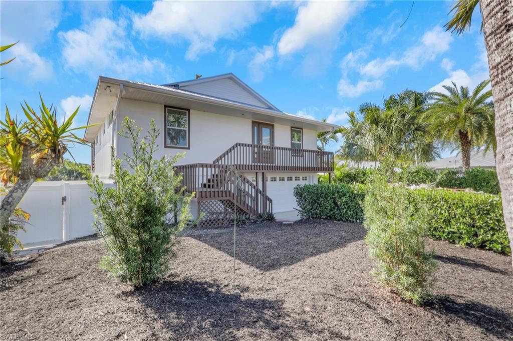 2700 Gulfview DR