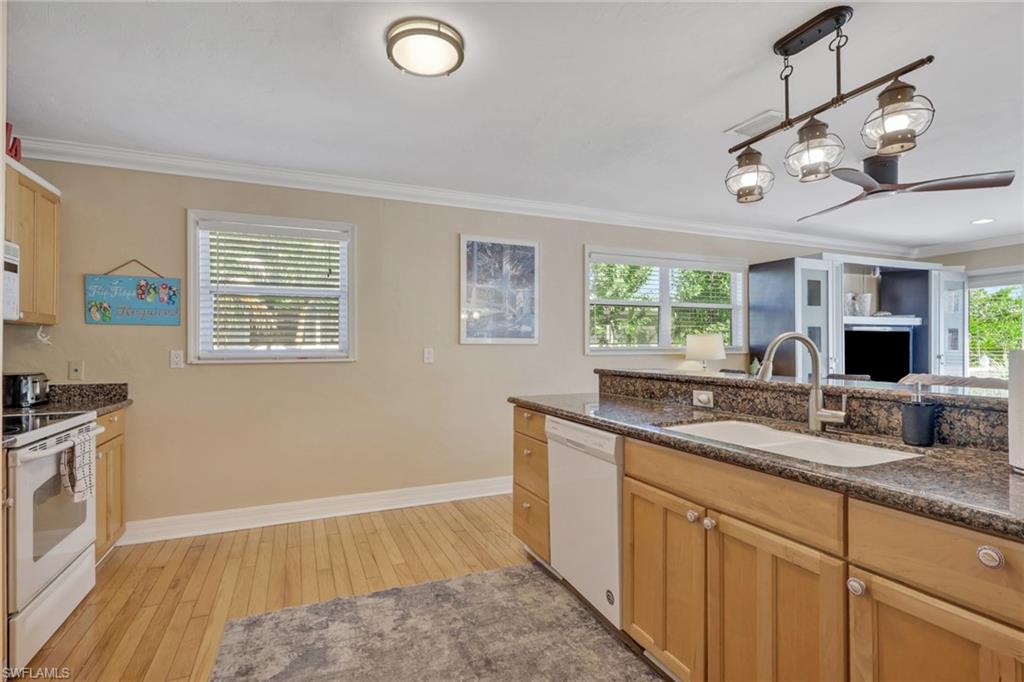 1292 Grand Canal DR
