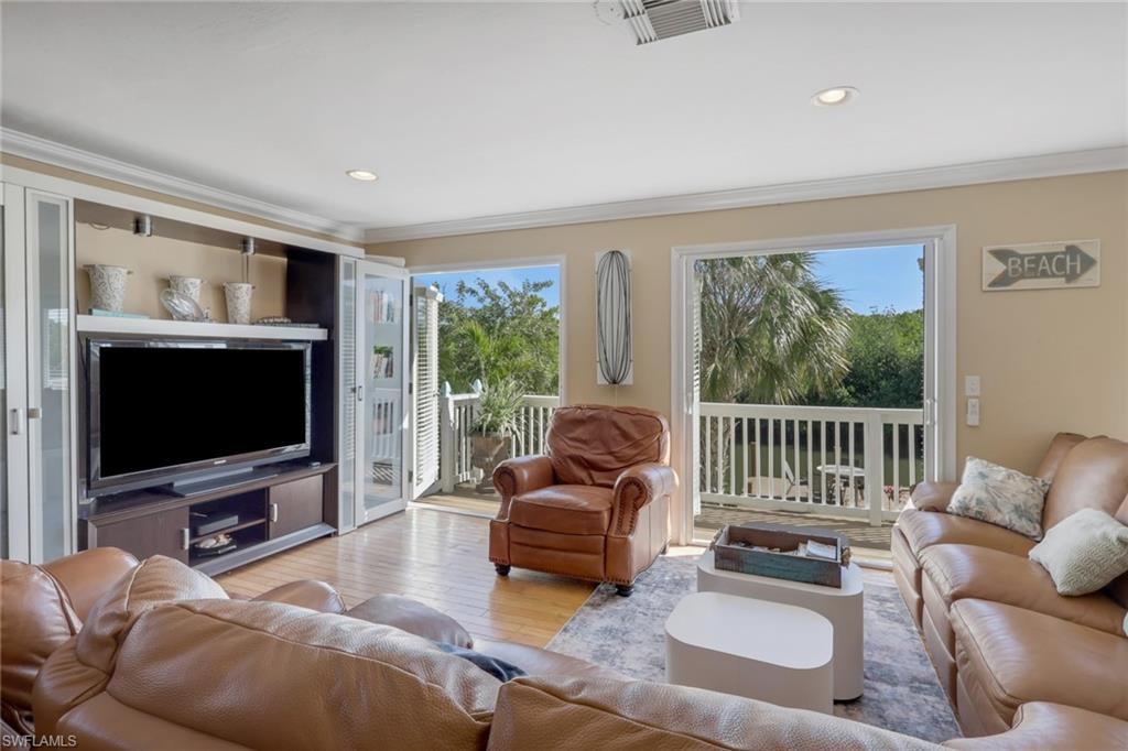 1292 Grand Canal DR