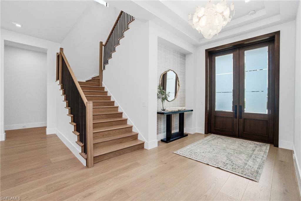 264 8th AVE S