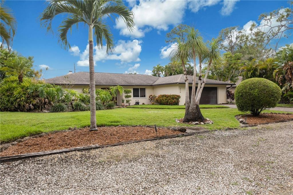216 Willoughby DR
