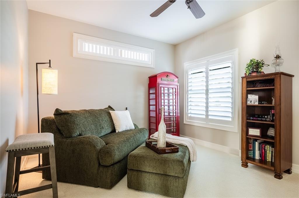 1942 KINGFISH RD