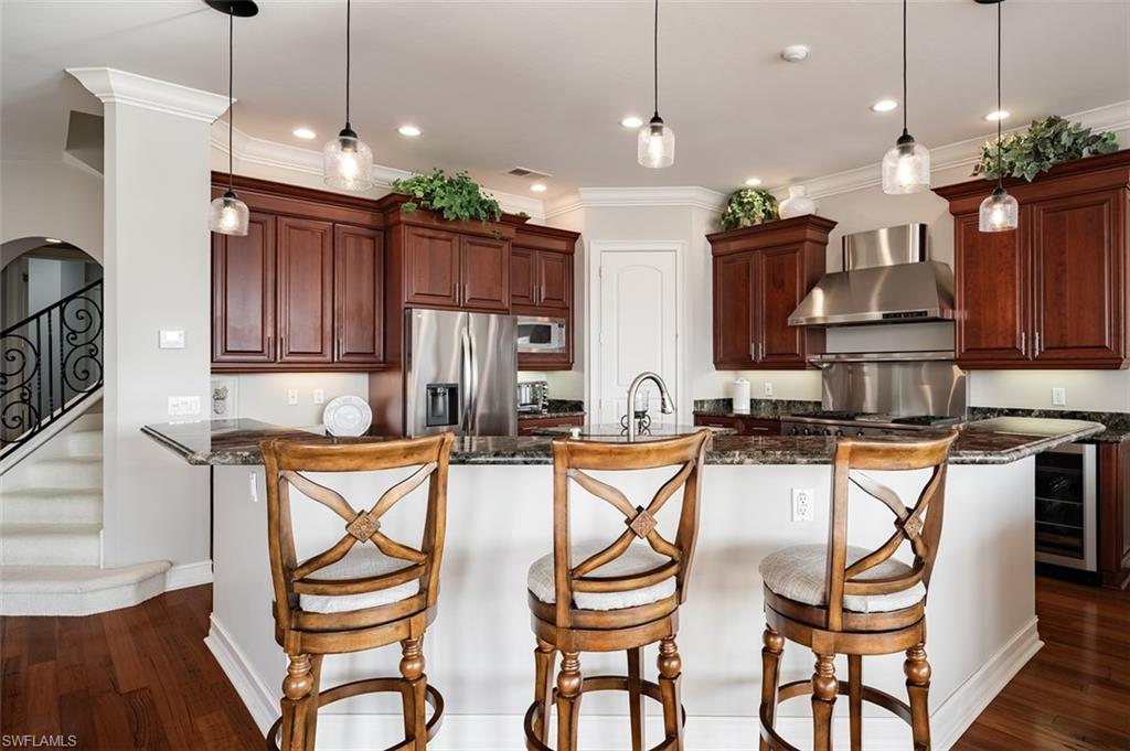 1942 KINGFISH RD