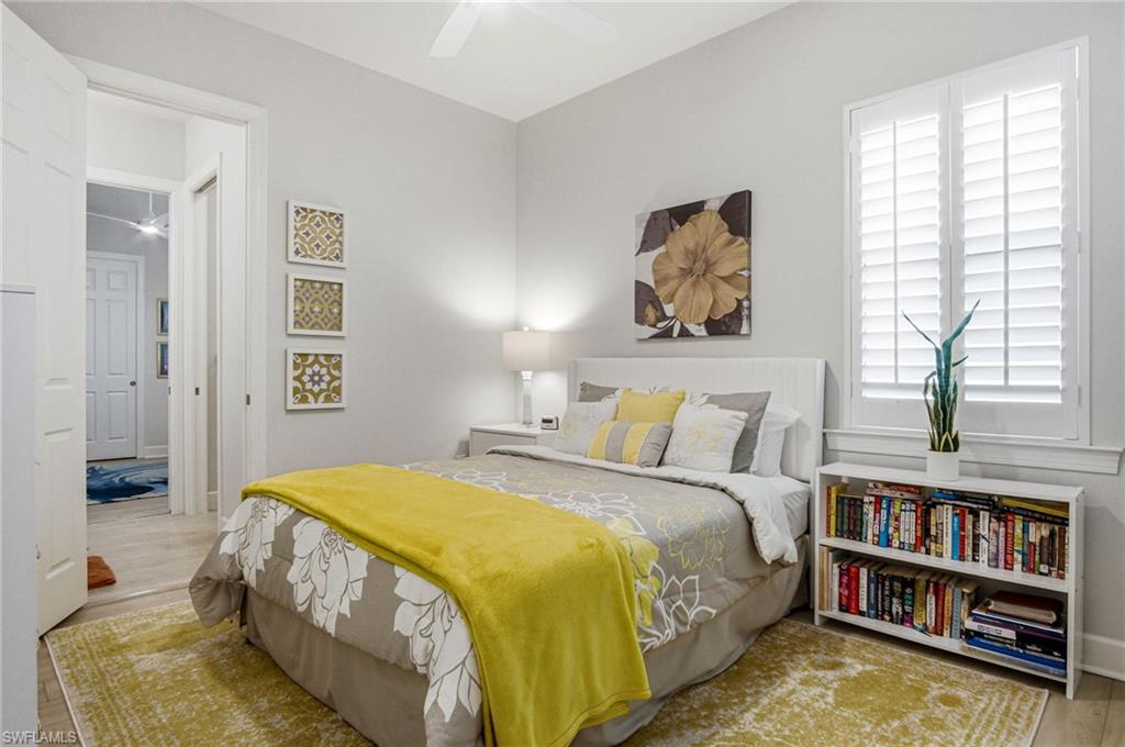 16284 Camden Lakes CIR