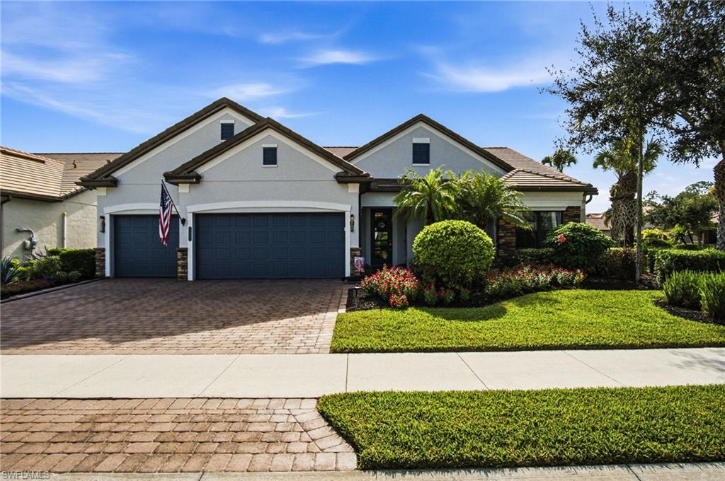 16284 Camden Lakes CIR