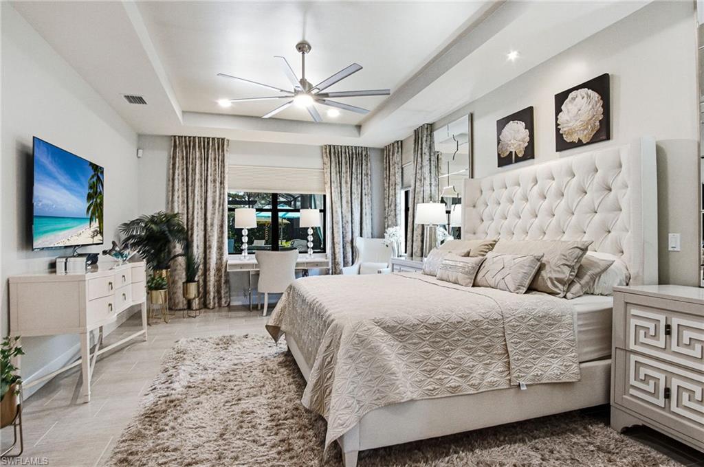 16284 Camden Lakes CIR