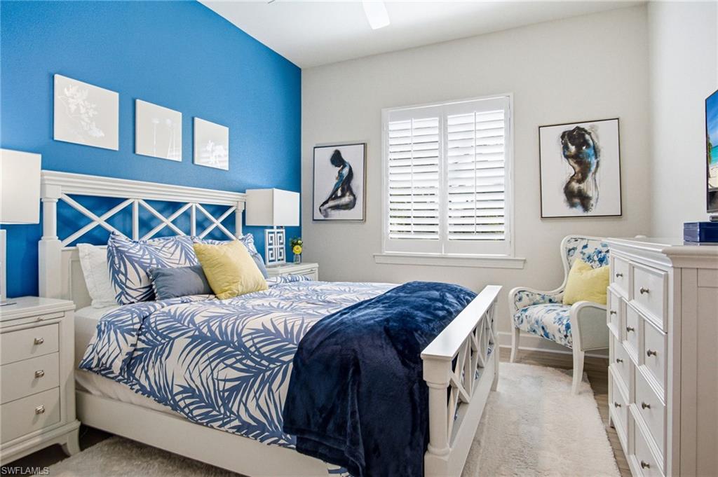 16284 Camden Lakes CIR