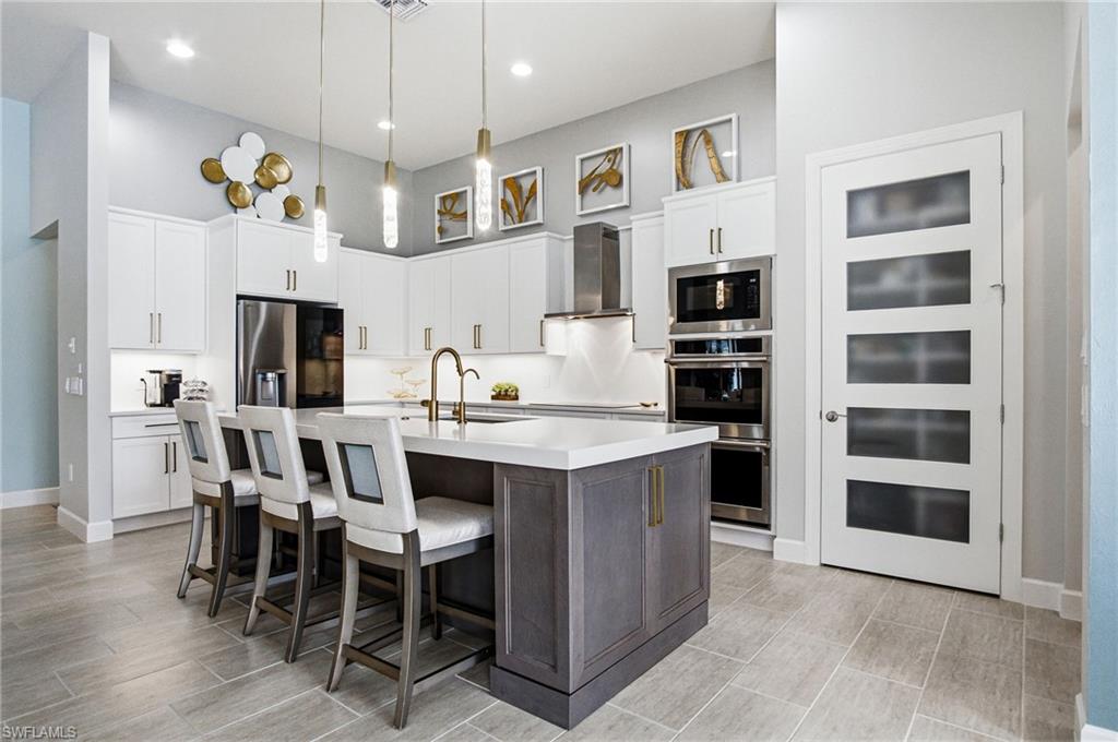 16284 Camden Lakes CIR