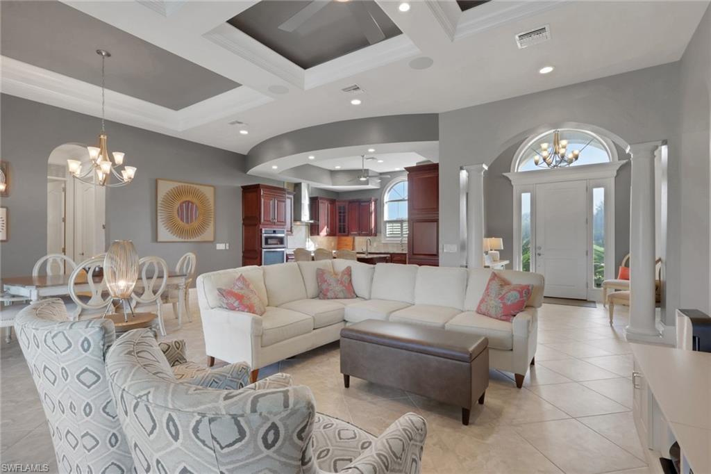 104 Forest Hills BLVD