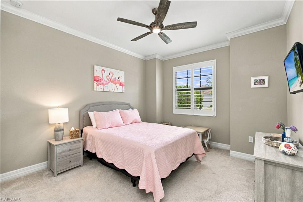 1869 Mustique ST