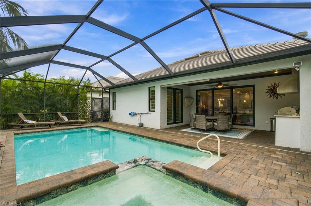 1869 Mustique ST