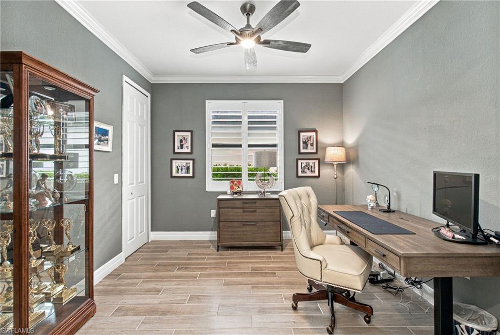1869 Mustique ST