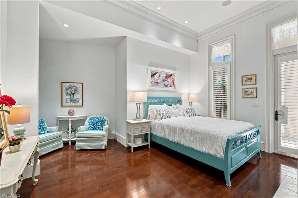 1327 Noble Heron WAY