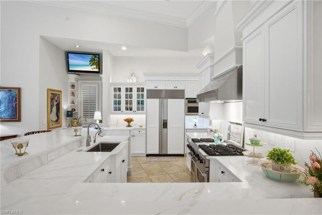 1327 Noble Heron WAY