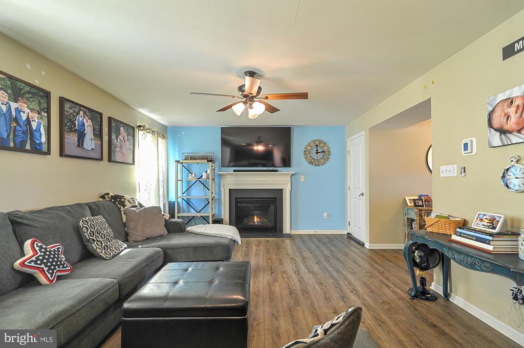 809 COLDWATER DRIVE