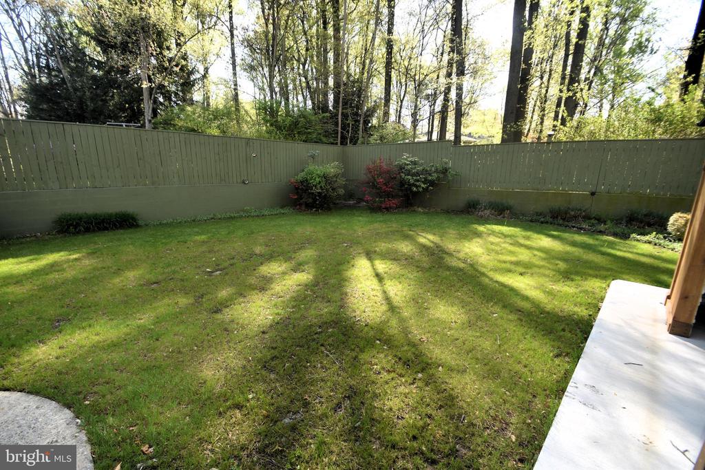 212 WEDGEWOOD ROAD