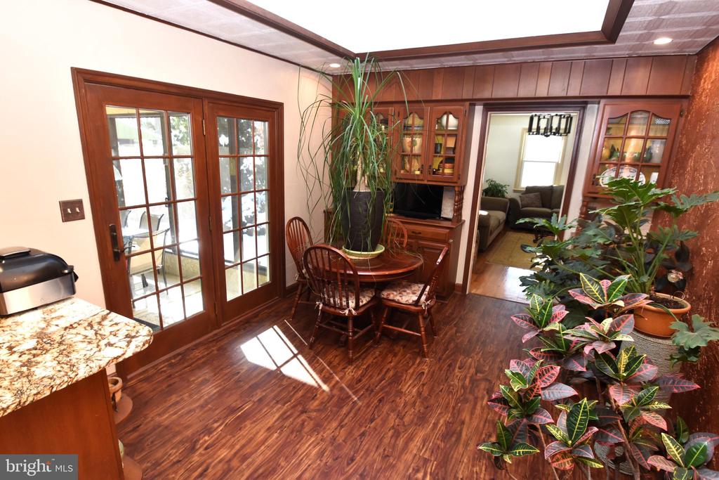 212 WEDGEWOOD ROAD