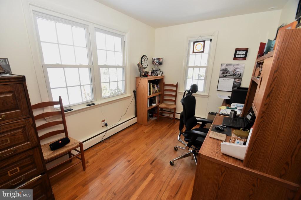 212 WEDGEWOOD ROAD