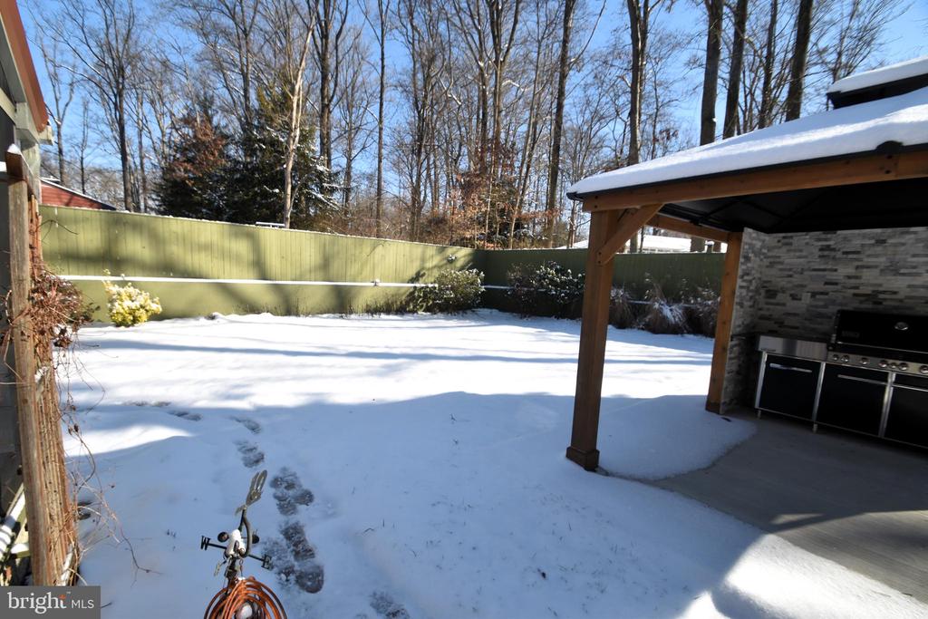 212 WEDGEWOOD ROAD