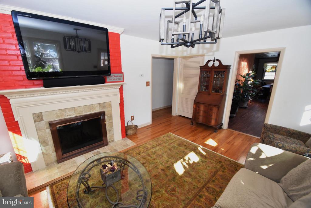 212 WEDGEWOOD ROAD