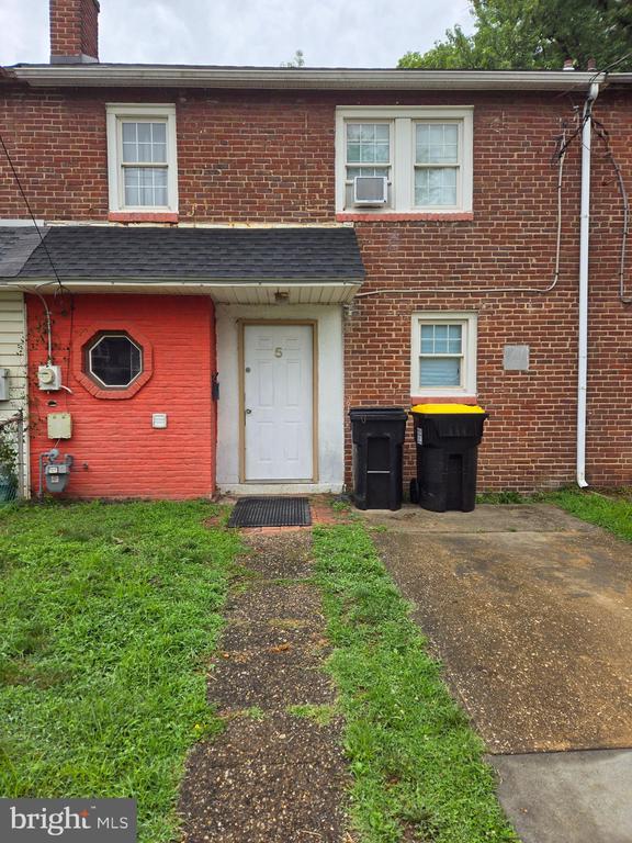 5 N RODNEY DRIVE