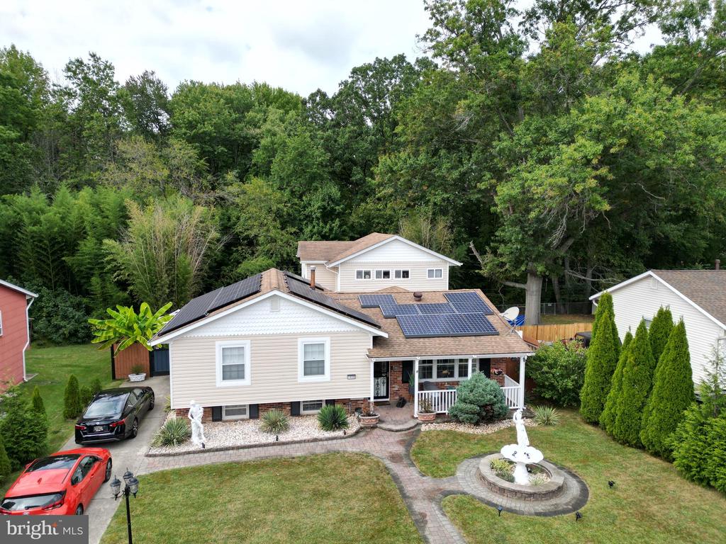 145 W RUTHERFORD