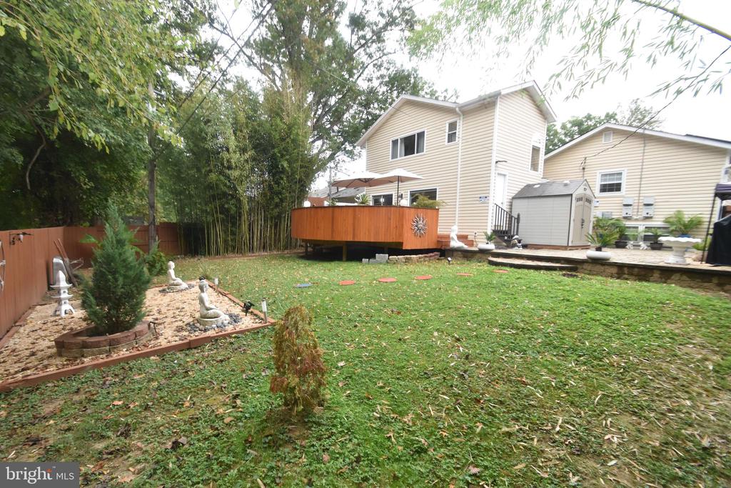 145 W RUTHERFORD
