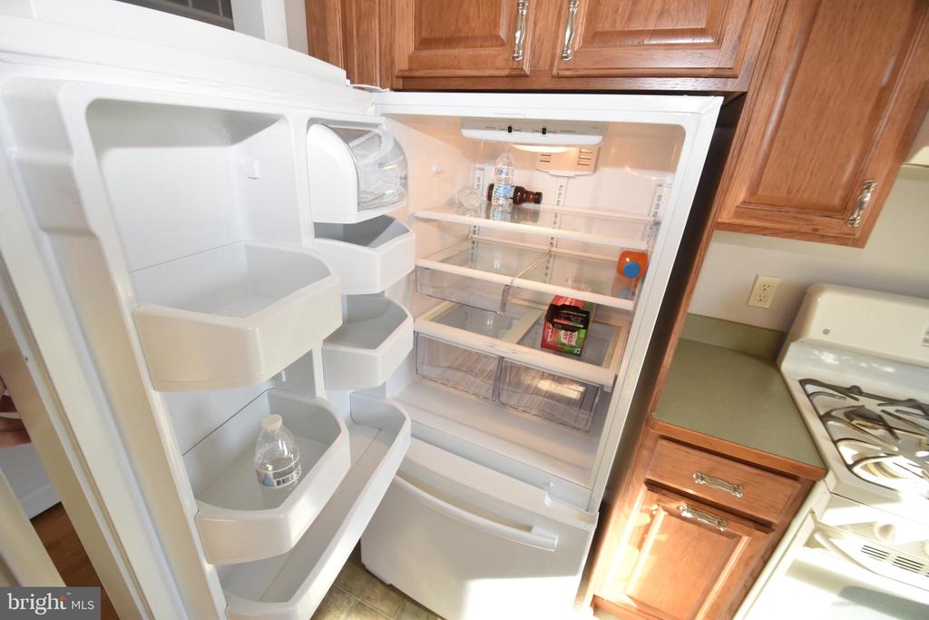 1105 RALPH ROAD
