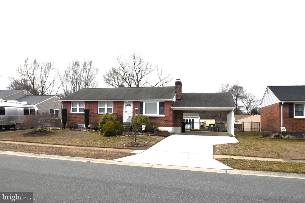 1105 RALPH ROAD
