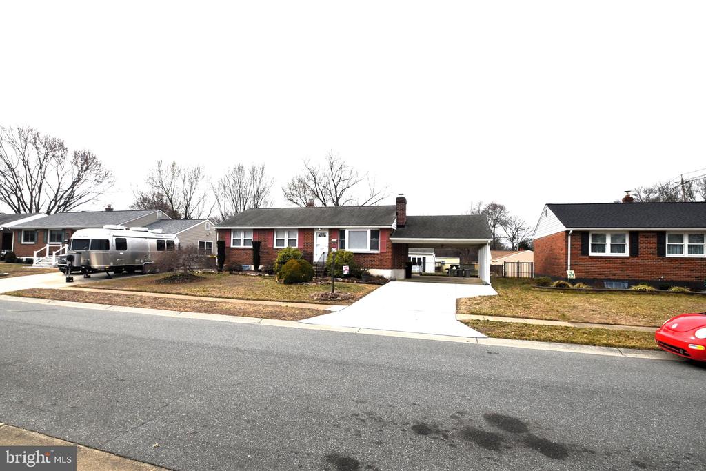 1105 RALPH ROAD