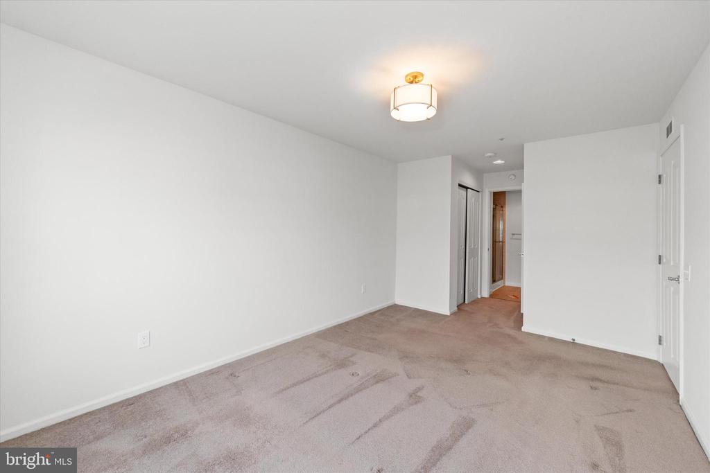 1203 WATERS EDGE DRIVE 144