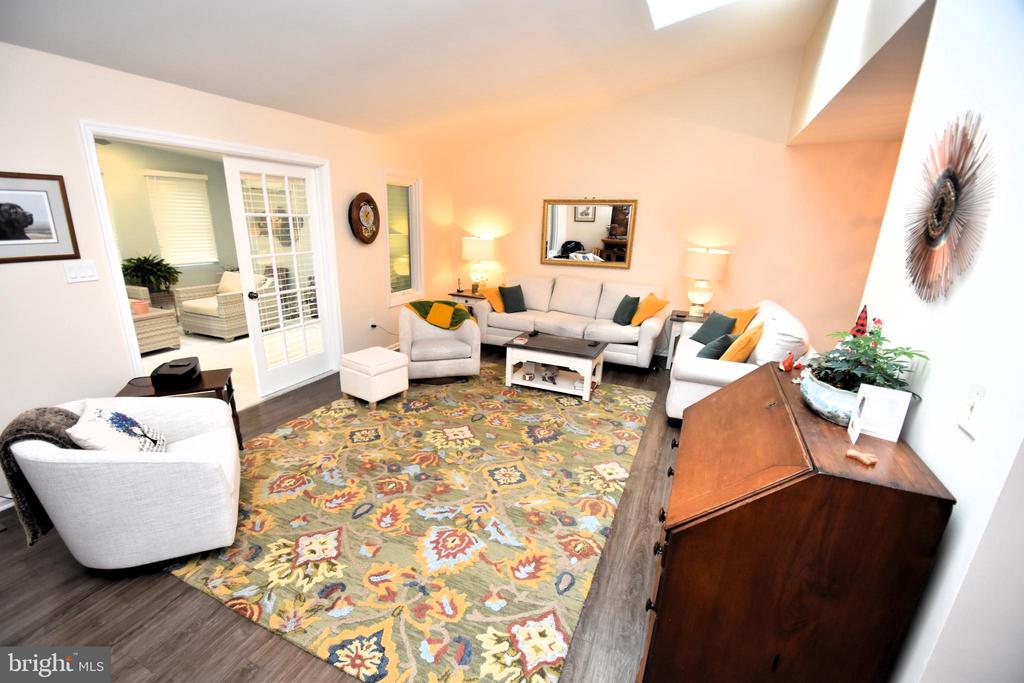 118 RED PINE CIRCLE